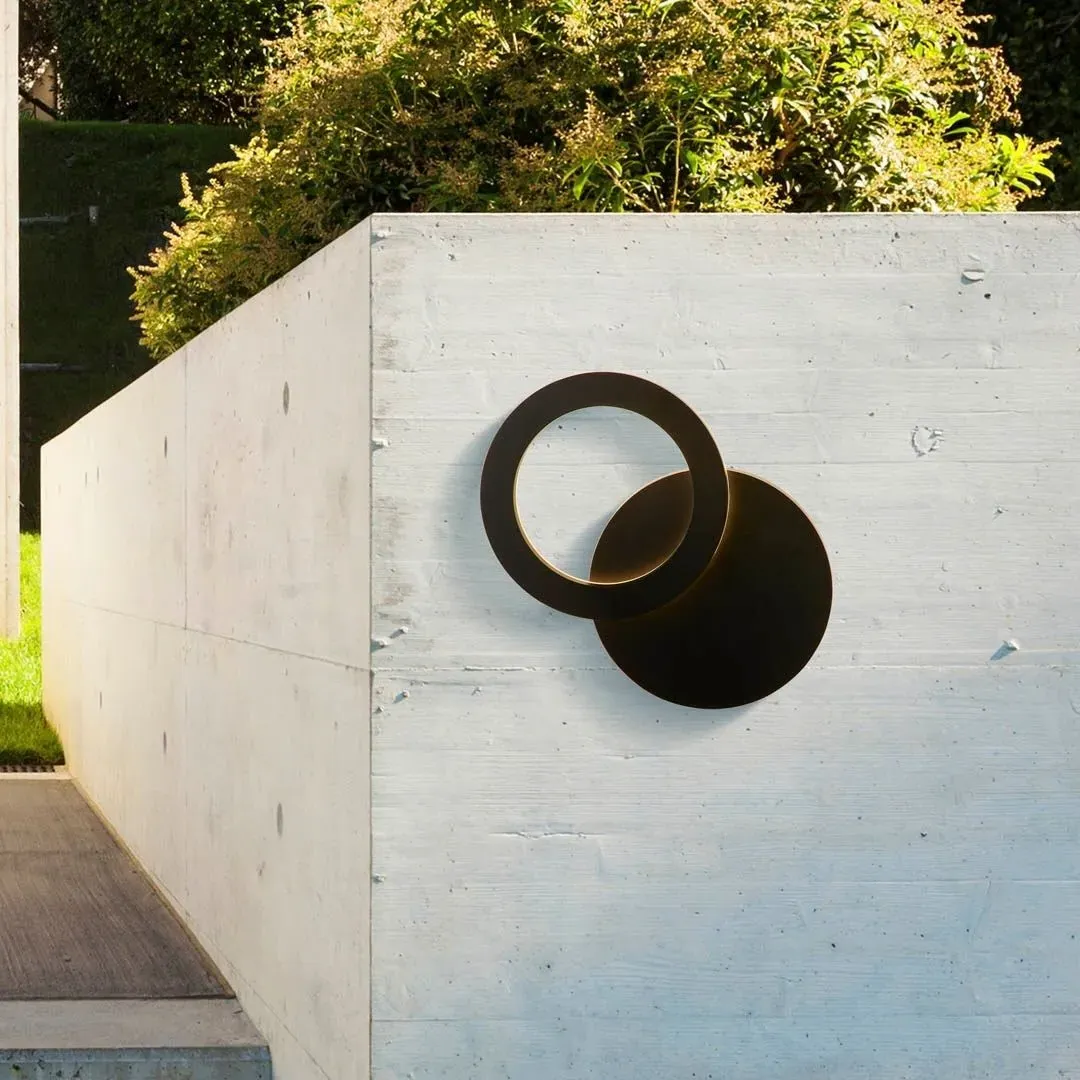 Hyde LED Outdoor Wall Light - Black, Aluminium product