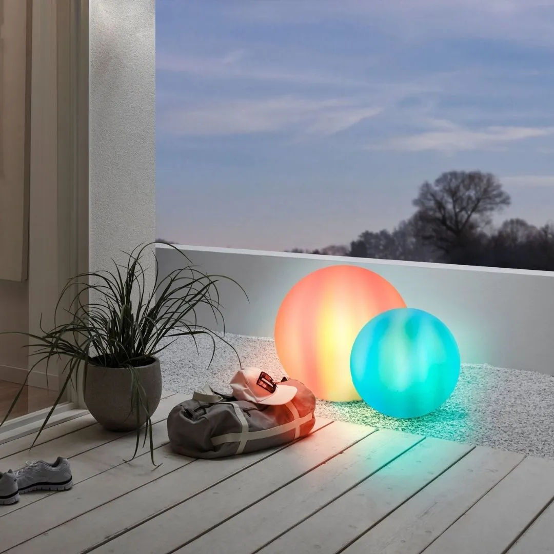 Monterolo Medium Outdoor Globe Light - White, Plastic product