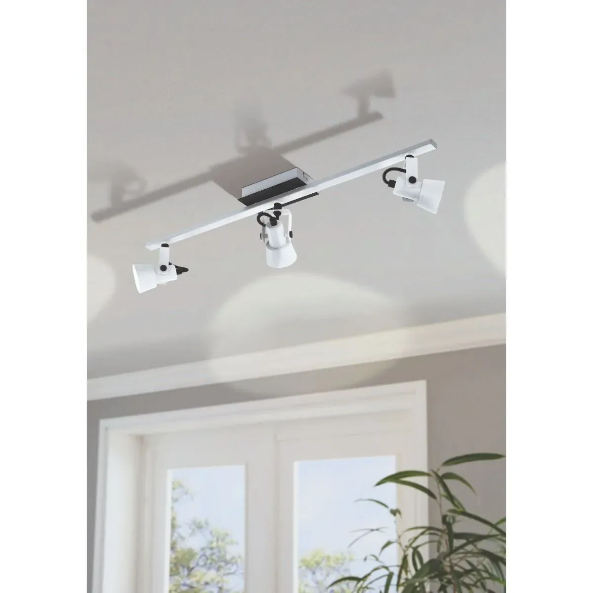 Trillo 3-Light Spot Bar Ceiling Light - White product