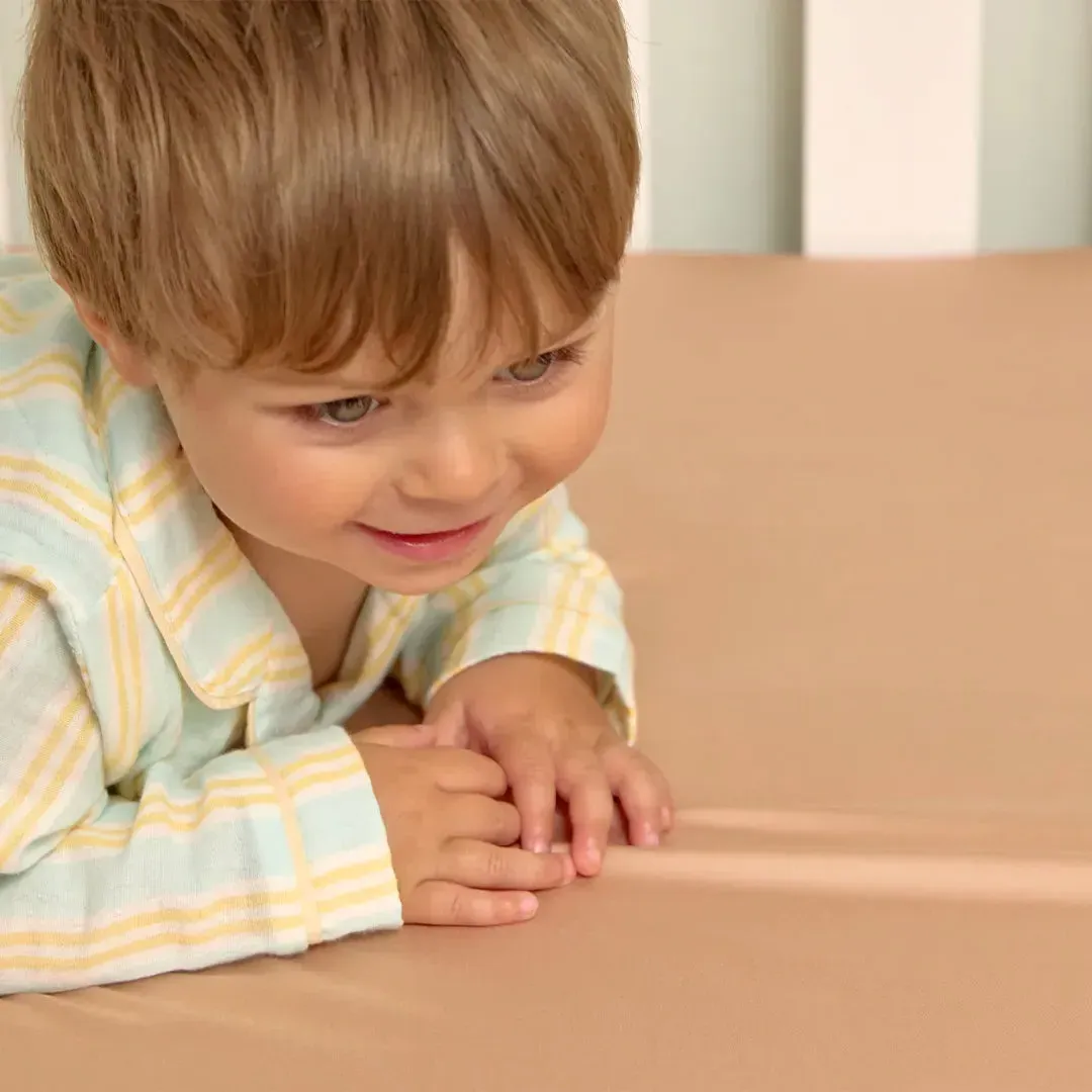 Cot 100% Bamboo Fitted Sheet - Pink product