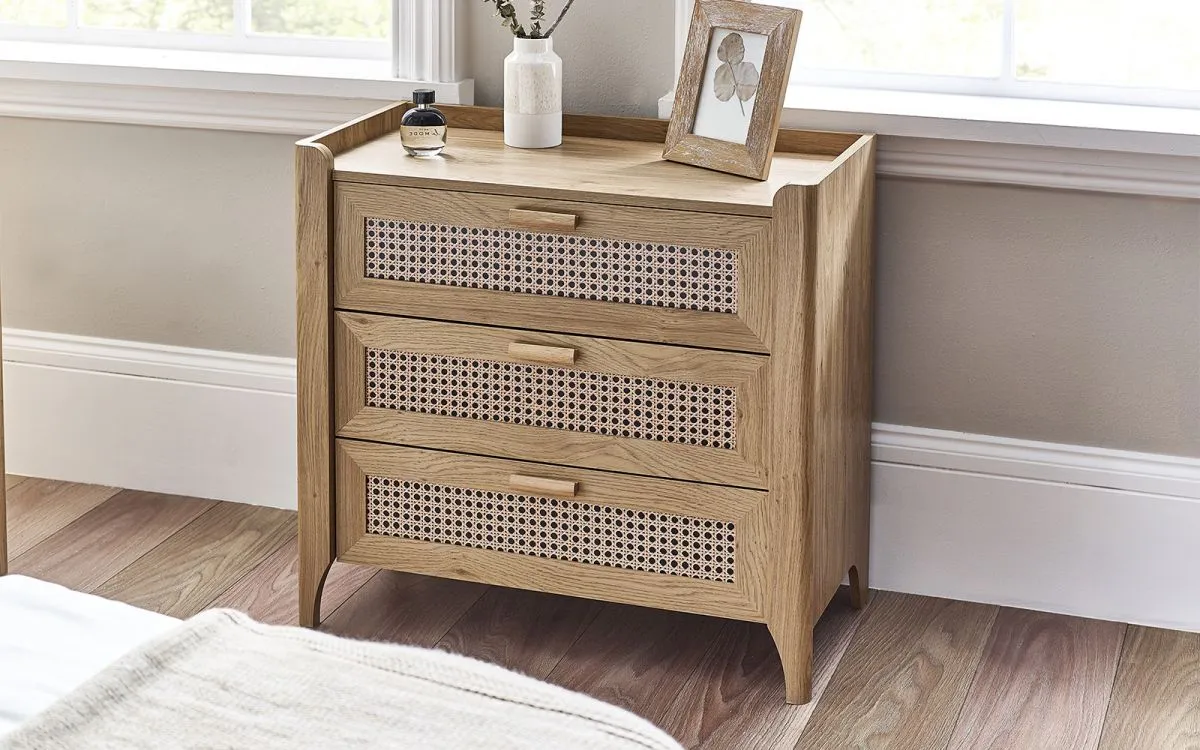 3-Drawer Chest - Oak