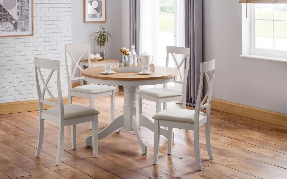 Round Pedestal Dining Table - Oak, Rubberwood