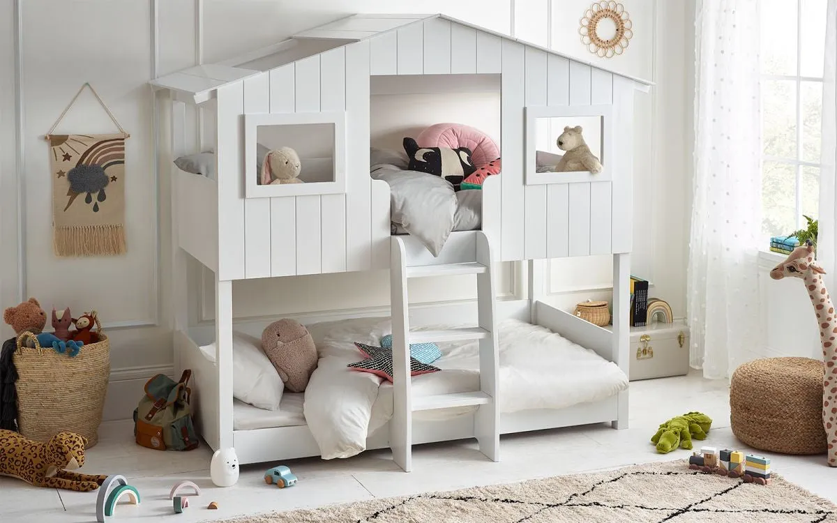 Treehouse Bunk Bed with Ladder - White image