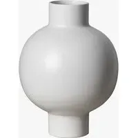 Round Vase with Semi Gloss Finish - White, Stoneware alternate view