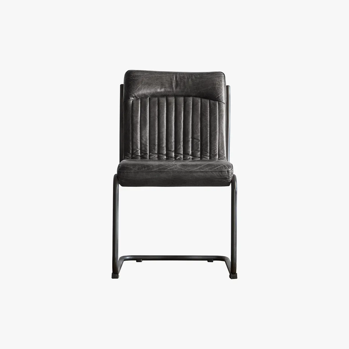 nancy-vintage-leather-chair-in-black image