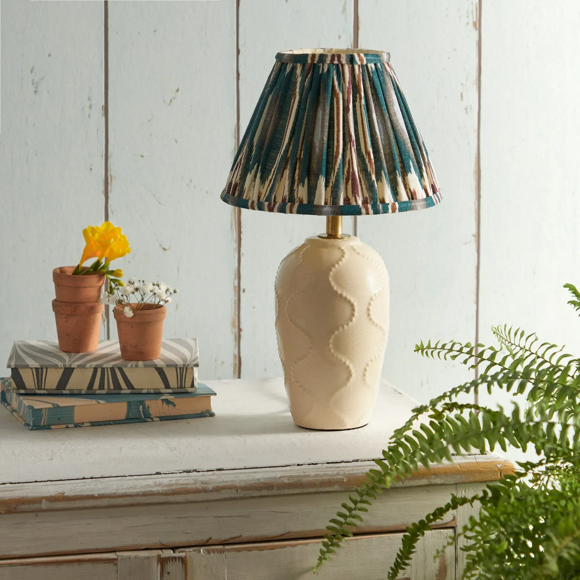 Bobcheck Small Table Lamp - Off-White, Ceramic by Pooky