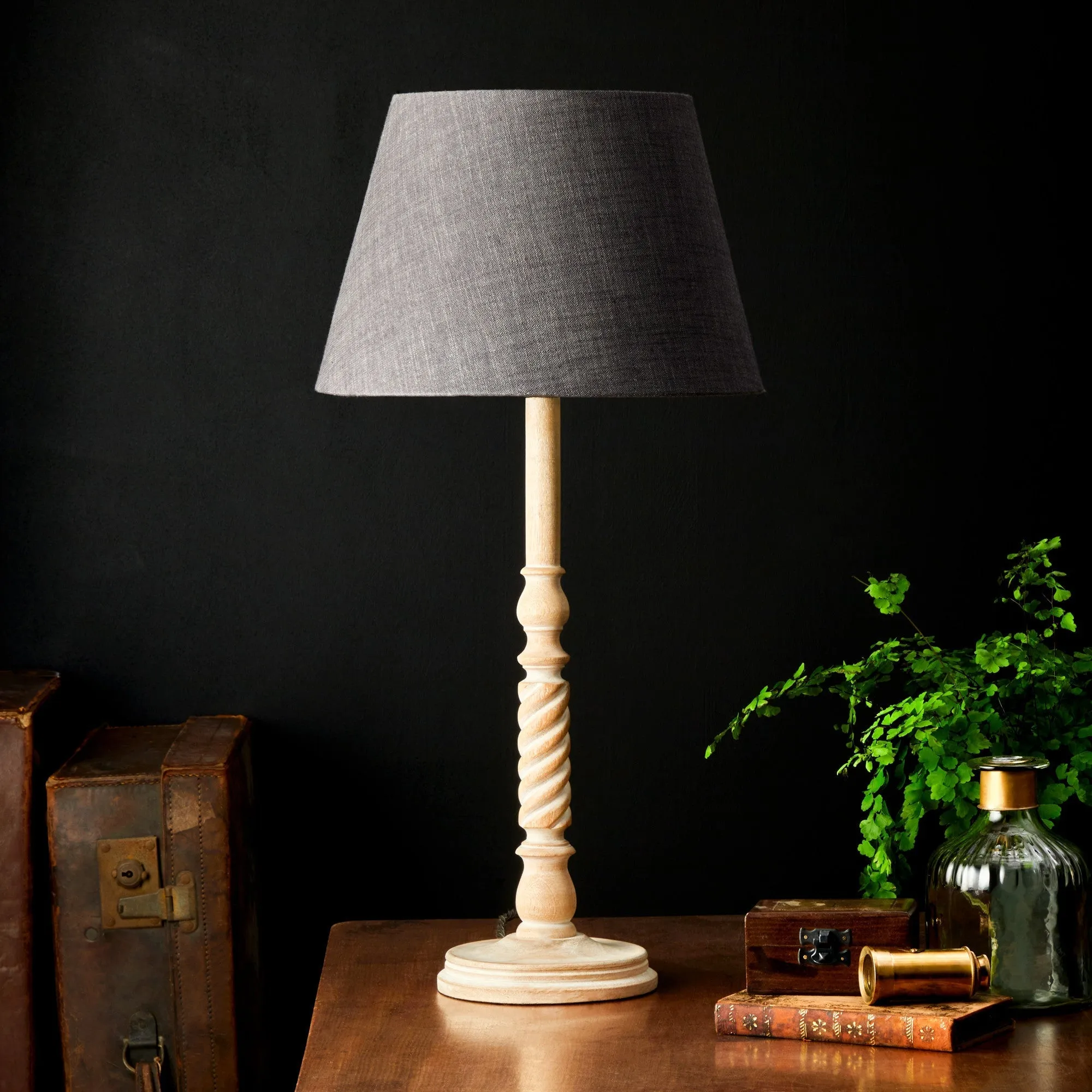 Paolo Table Lamp - Whitewash product