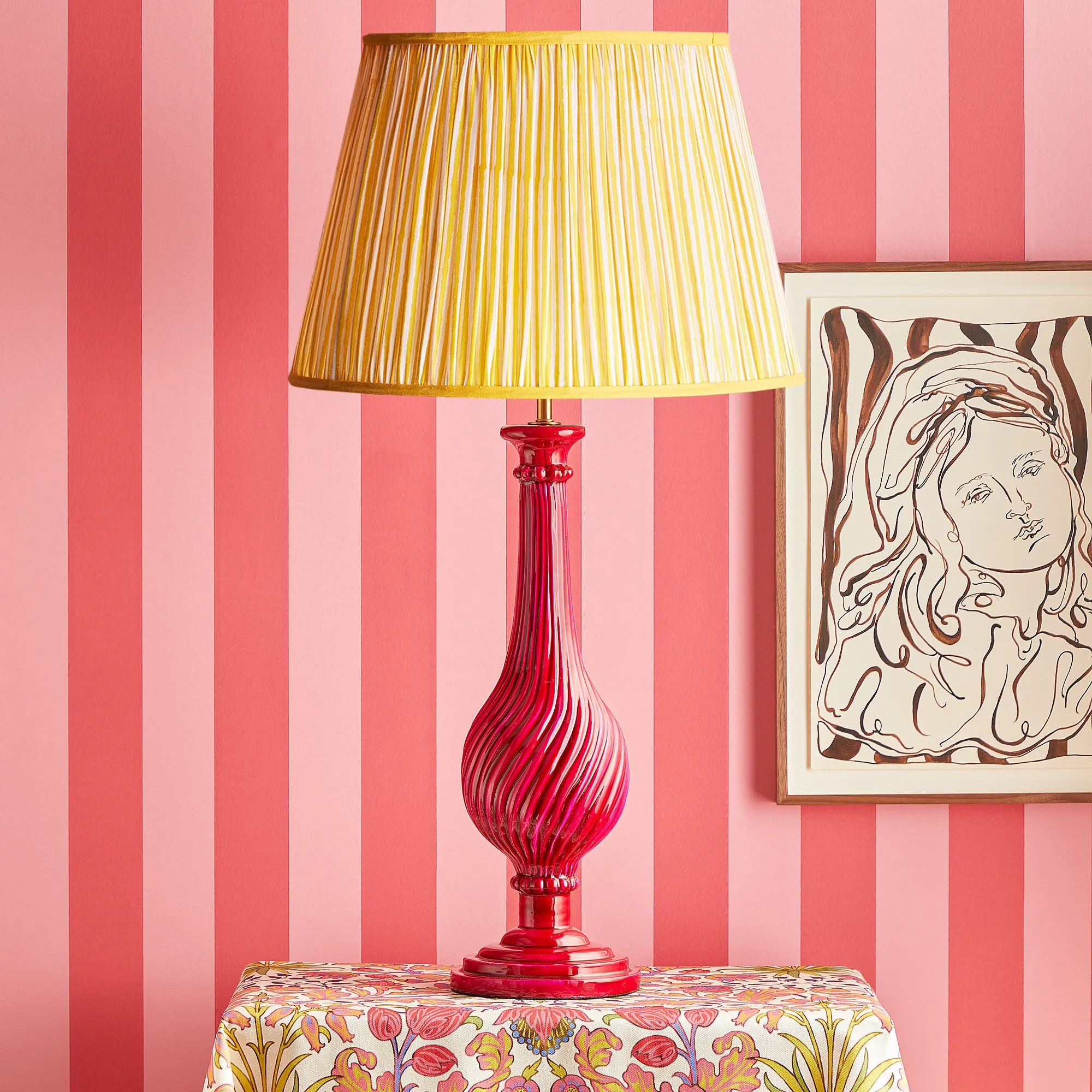 Pat Table Lamp - Pink product