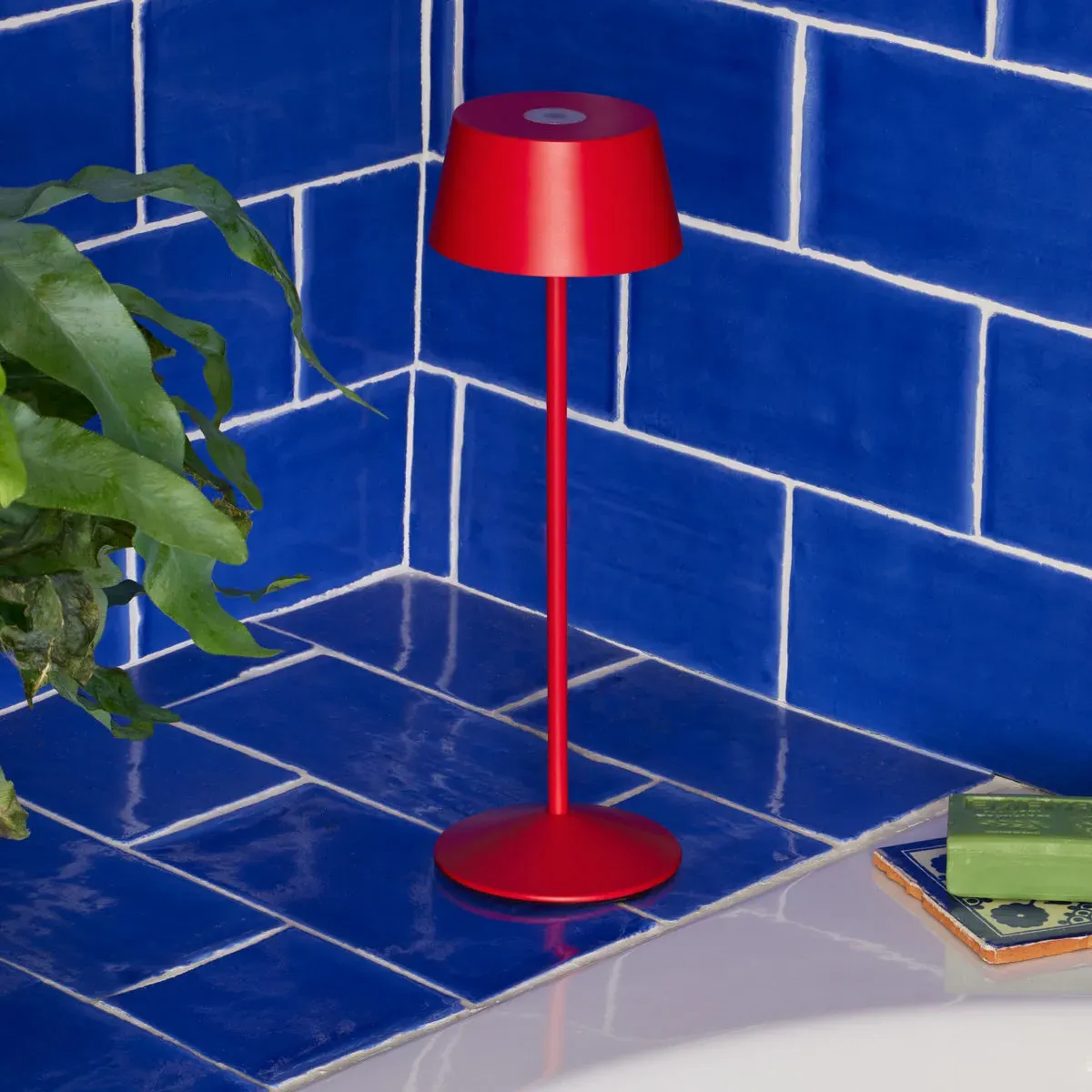 Scoon Cordless Table Lamp - Red product