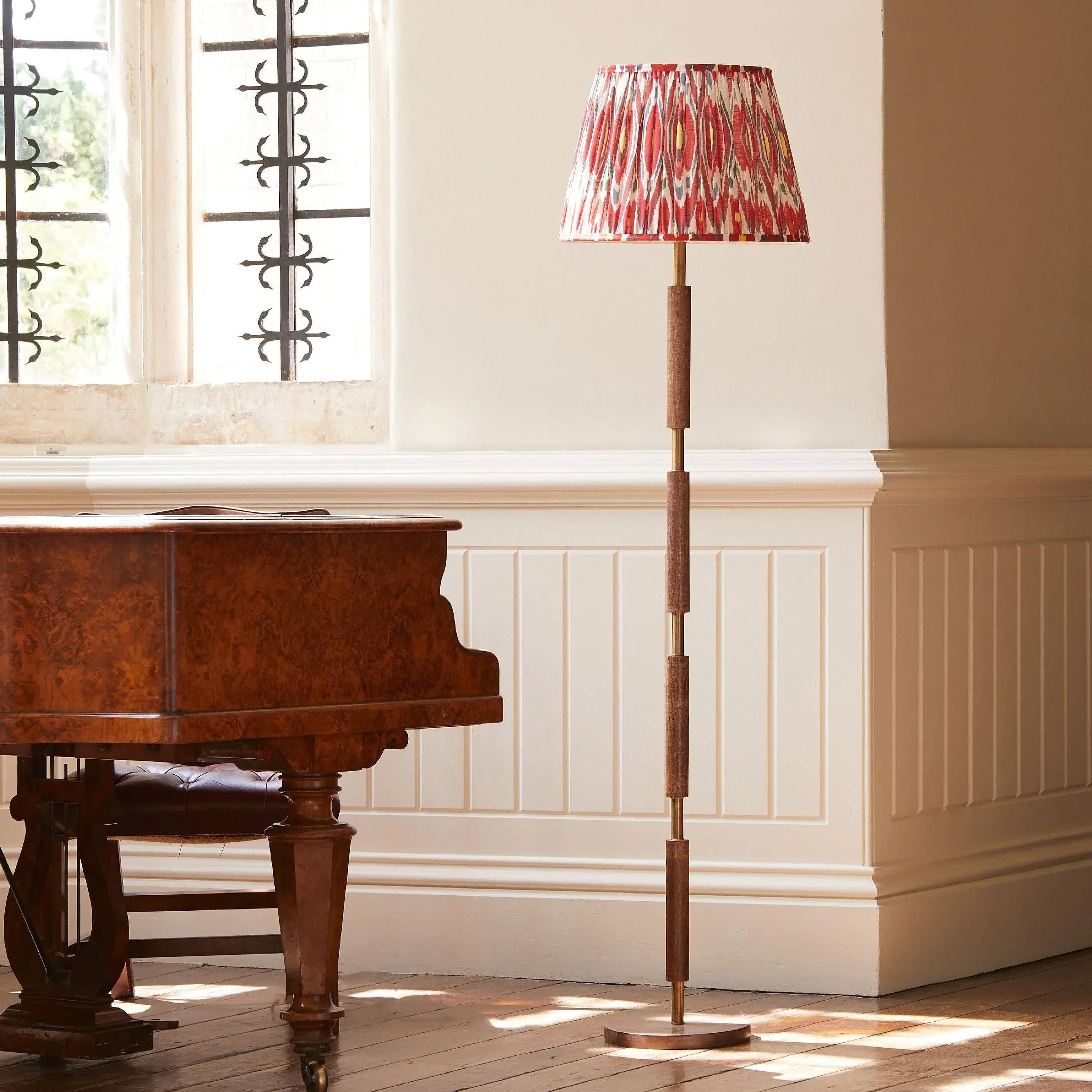 Skellig Floor Lamp - Natural, Brass product