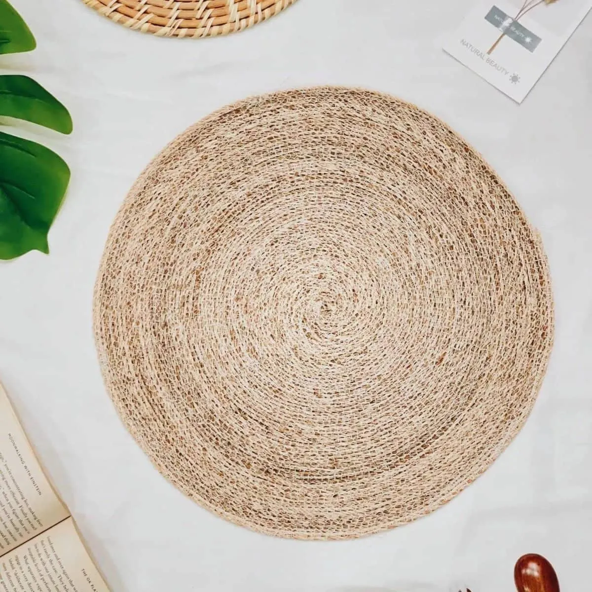 Bali Round Abaca Placemat - Natural product