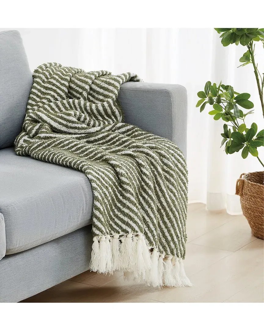 Diagonal Chenille Stripe Throw - Green