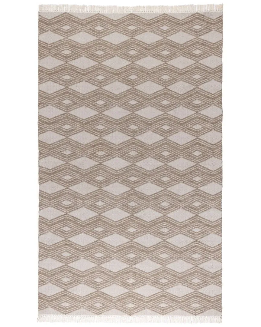 Saugatuck Hand-Woven Indoor/Outdoor Rug - Sand