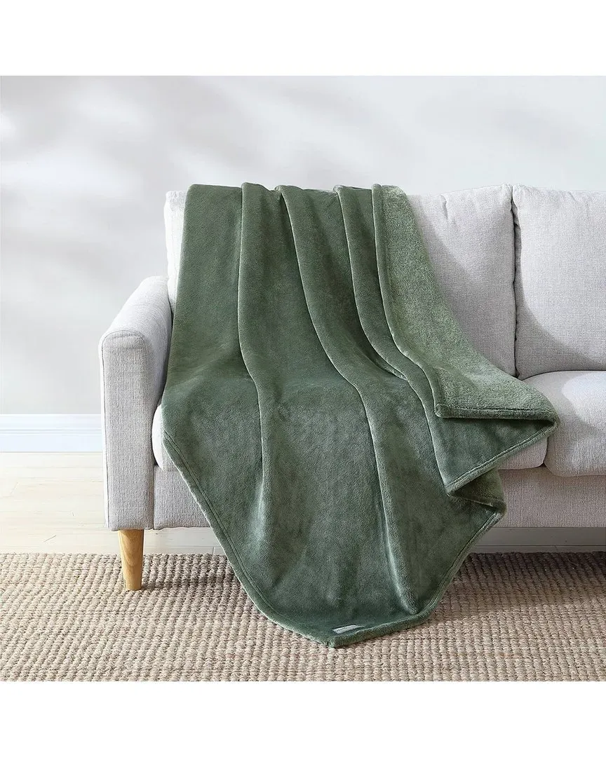 Ultra Lux Plush Throw Blanket - Green, Polyester