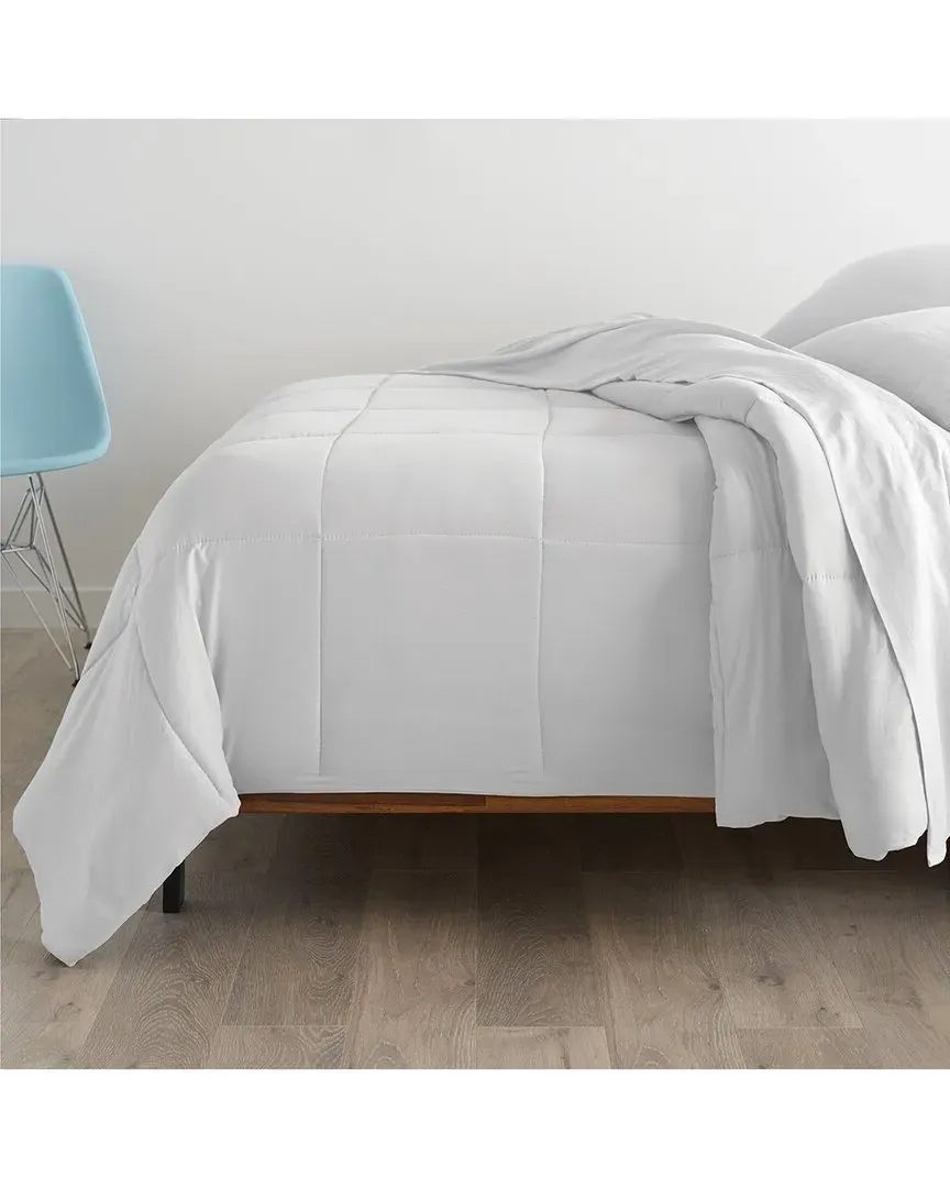 Microfiber Down-Alternative Comforter - White
