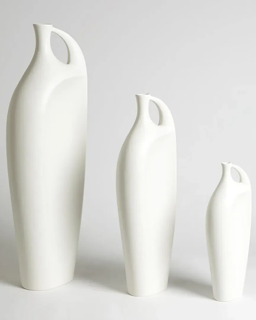 Indentation Vase - White image