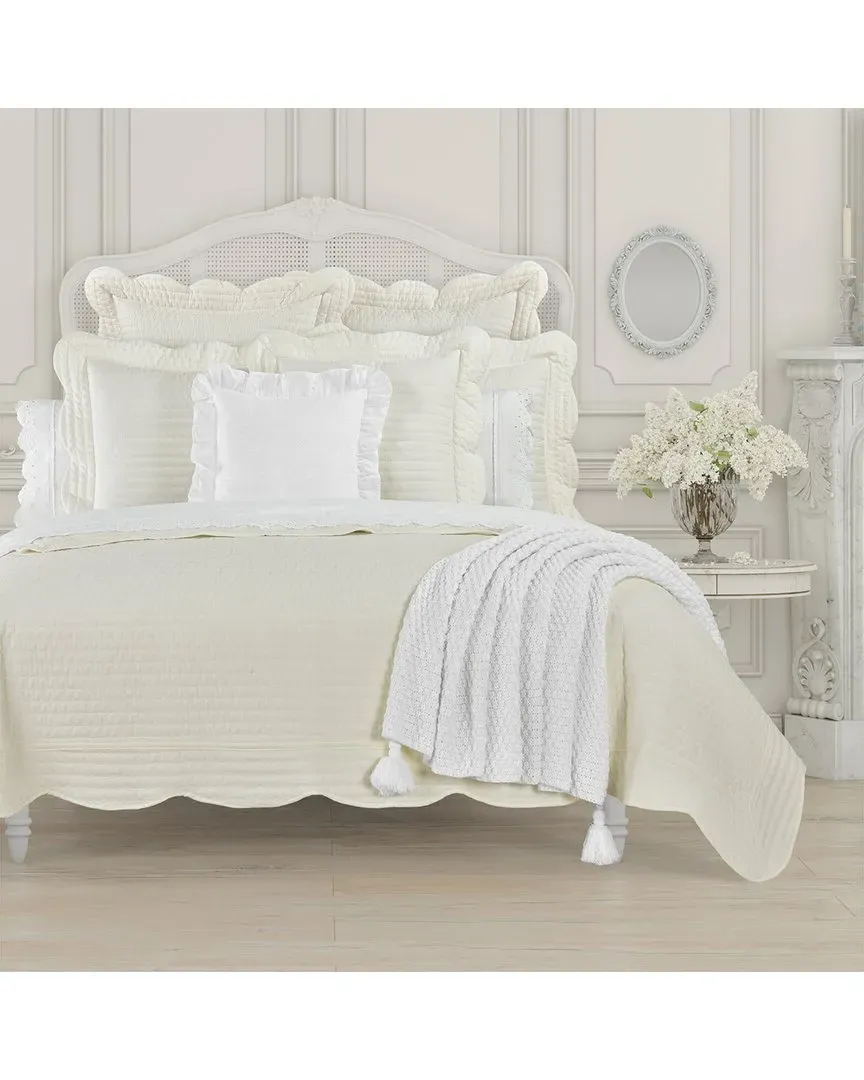 J. Queen Cottage Amherst Quilt - Cream, Cotton image