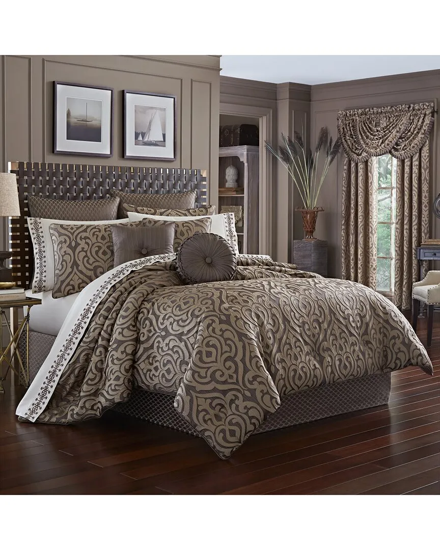Astoria Comforter Set - Mink, Polyester image