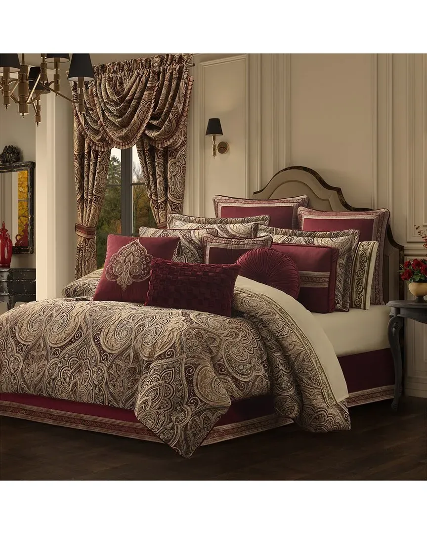 Calistoga Comforter Set - Crimson, Polyester image