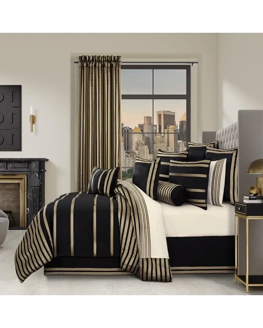 Calvari Comforter Set - Black, Polyester image