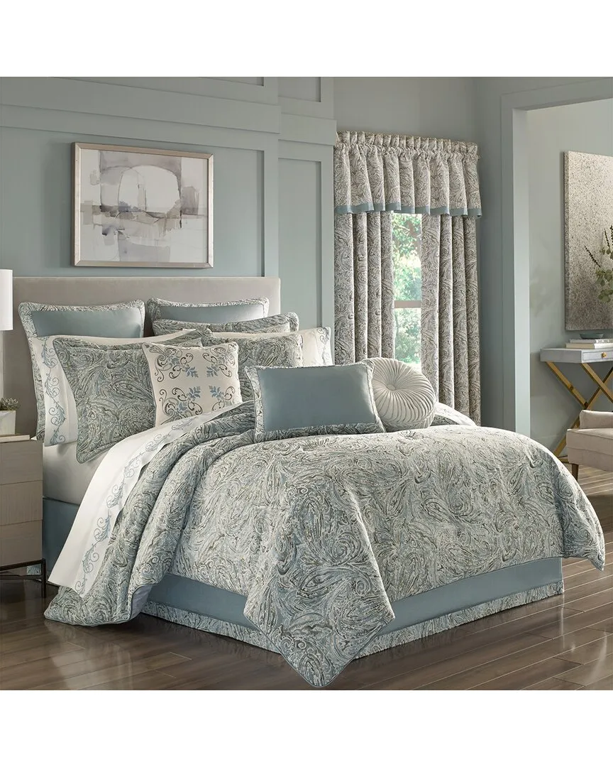 Giovani Comforter Set - Spa image