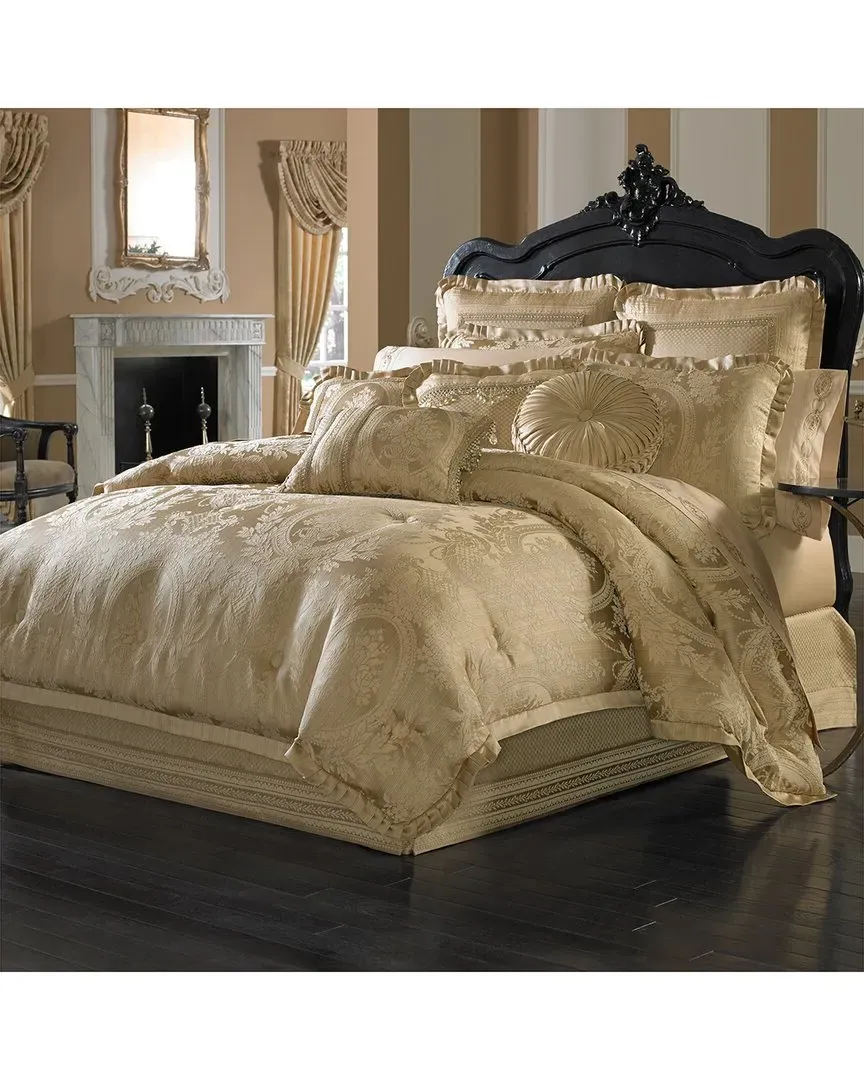Napoleon Comforter Set - Gold image