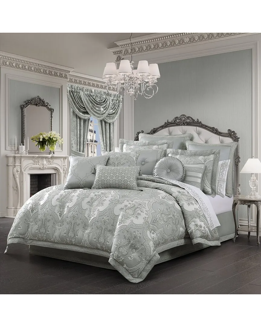 Sondra Comforter Set - Spa image