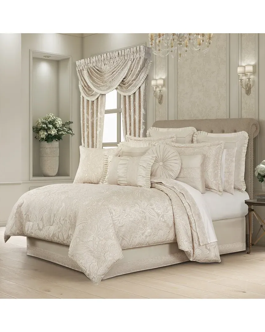 Villanova Comforter Set - Alabaster, Polyester image