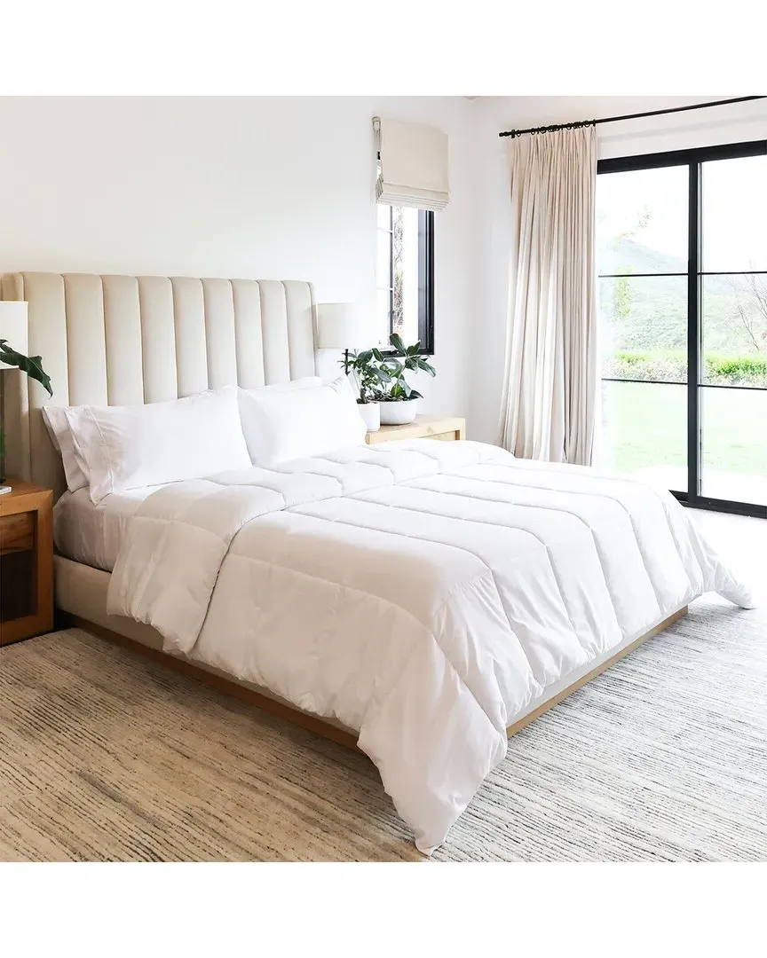 Lux Down Alternative Duvet Insert - White image