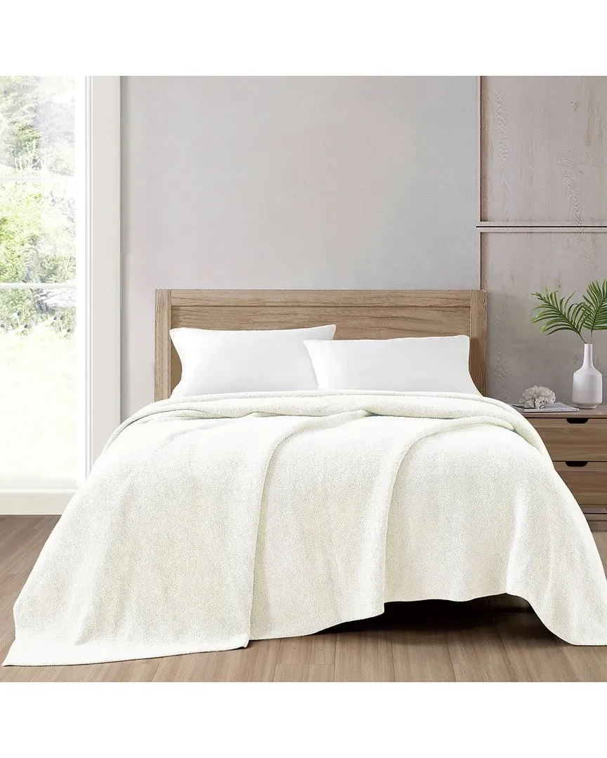 Marshmallow Plush Blanket - Ivory, Polyester