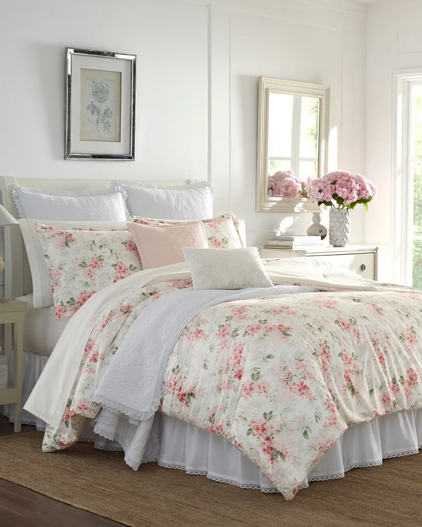 Wisteria Velvet Comforter Set - Pink image