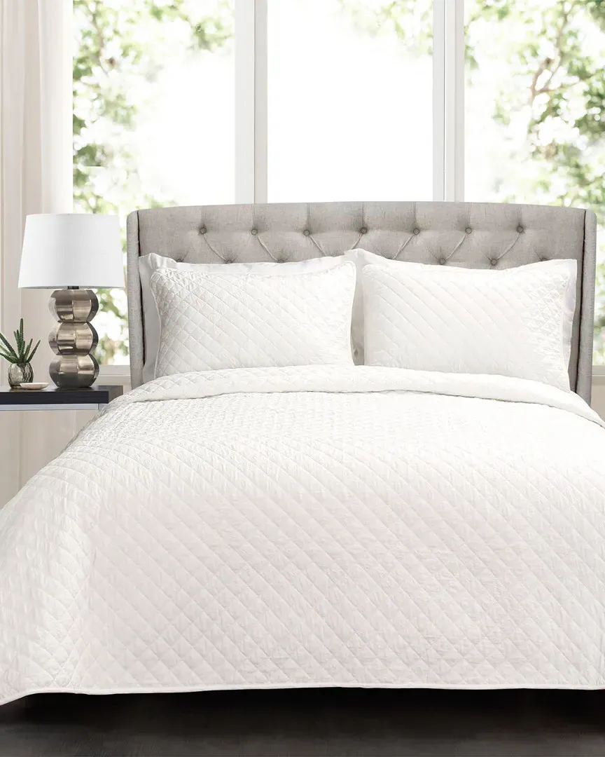 Ava Diamond Oversized Quilt Set - White
