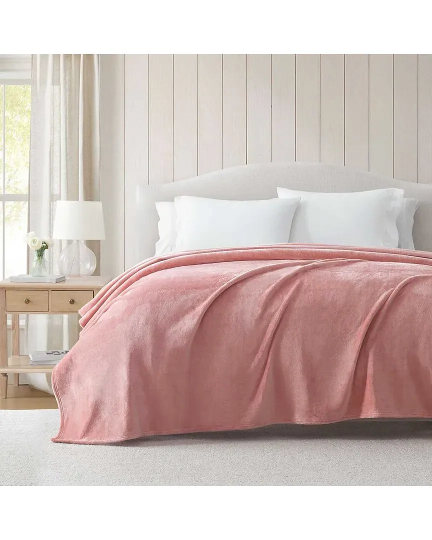 Bedford Collection Solid Plush Blanket - Pink Clay, Polyester