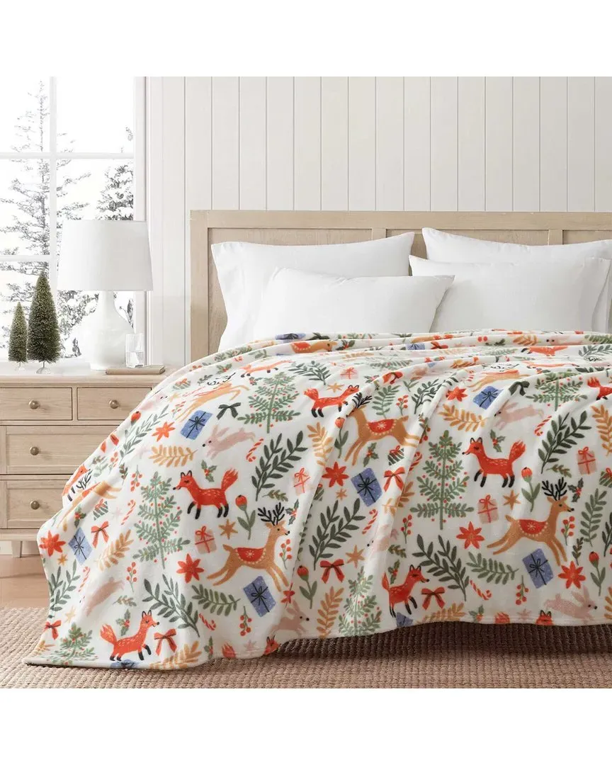 Holiday Woodland Plush Throw Blanket - White, Polyester
