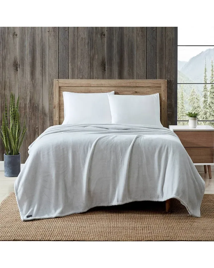 Ultra Soft Plush Throw Blanket - Pebble, Polyester image