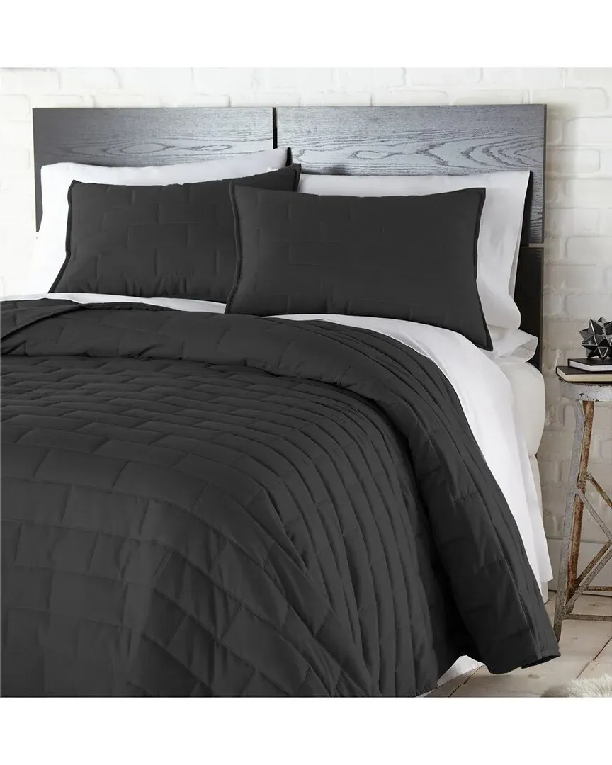 Brickyard Embroidered Quilt Set - Black, Microfiber