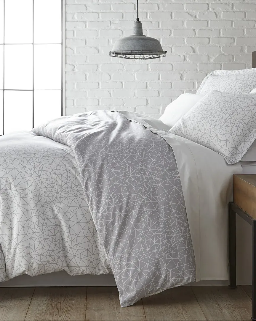 Geometric Maze Duvet Cover and Sham Set - Grey, Microfiber image