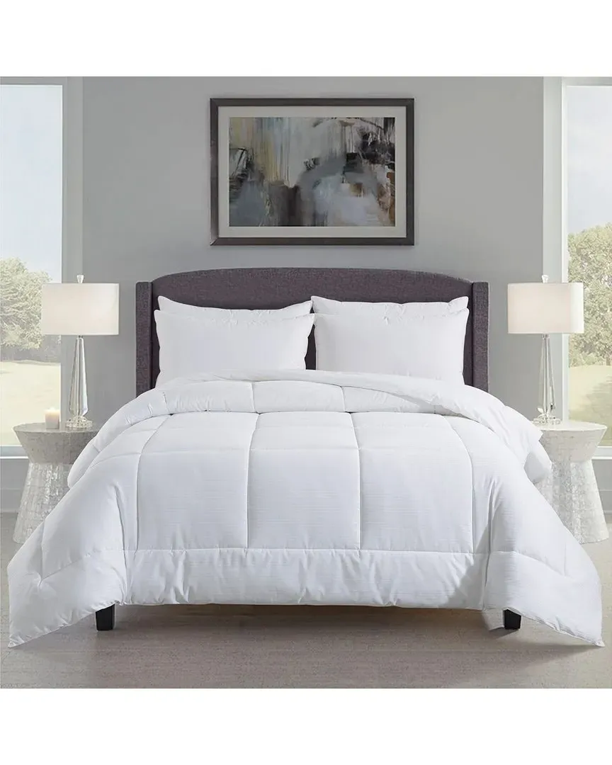 400 Thread Count Down Alternative Comforter - White image