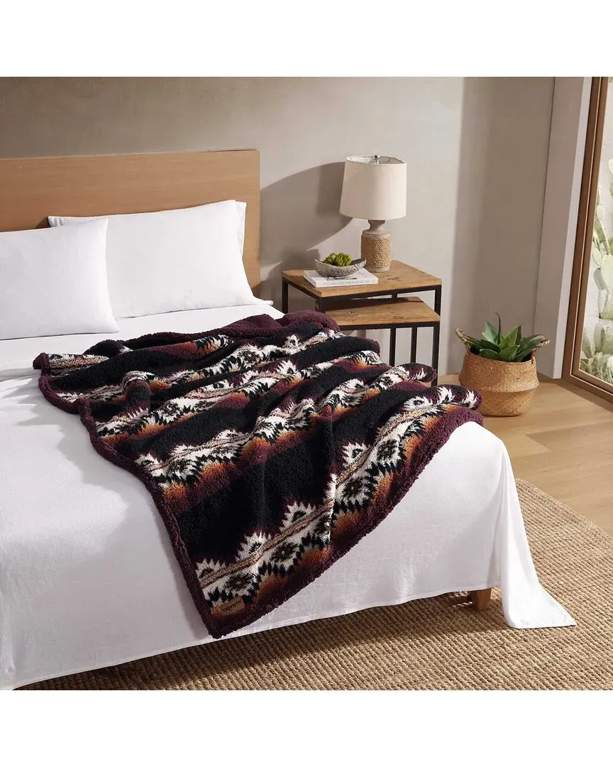 Mountain Fog Popcorn Fleece Throw Blanket - Burgundy image