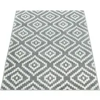 Bella Rug with Zigzag Diamond Pattern - White
