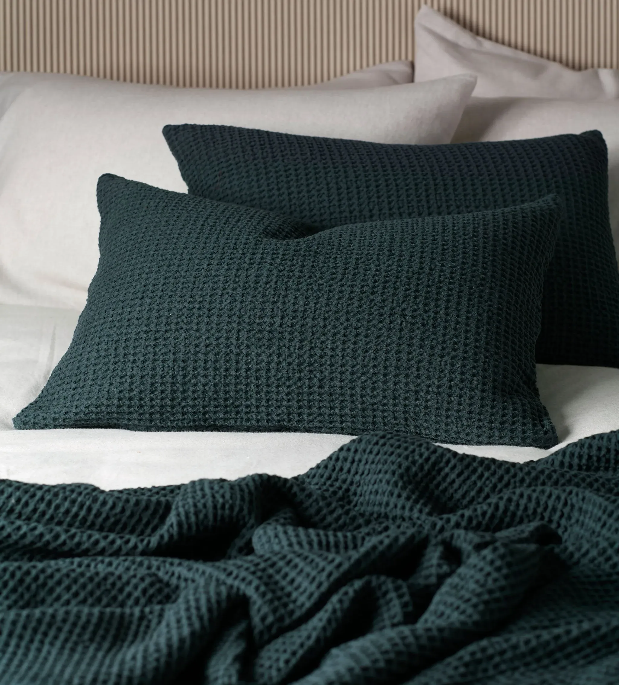Big Waffle Cushion Cover - Darkest Spruce, Cotton product