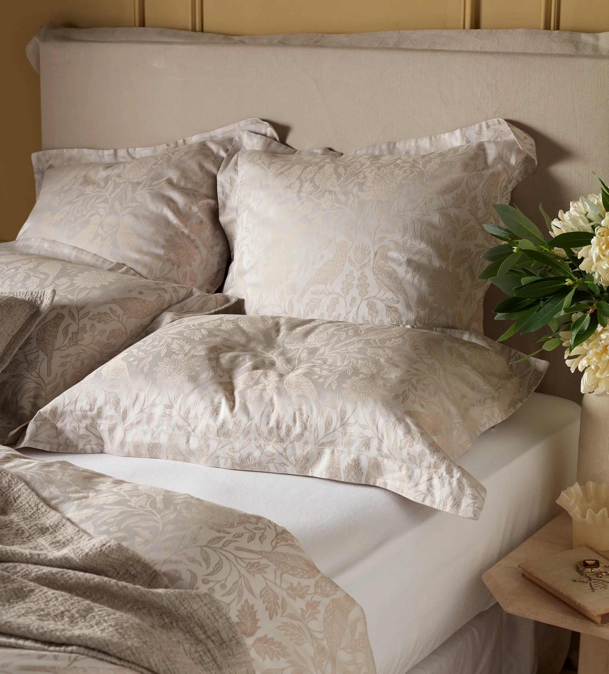Birdie Jacquard Oxford Pillowcase - Natural, Cotton product