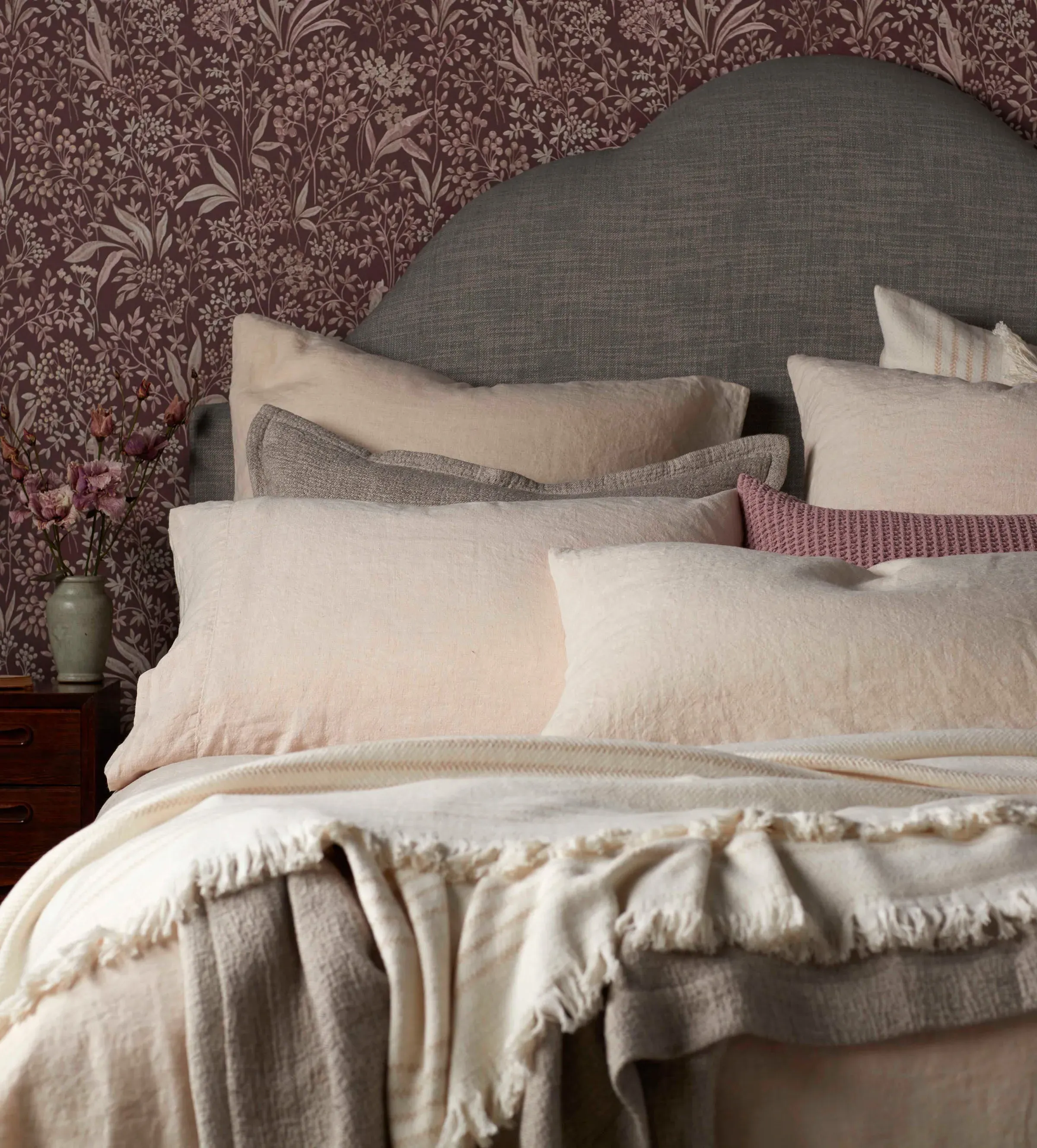 Café au Lay Housewife Pillowcase - Beige, Linen product