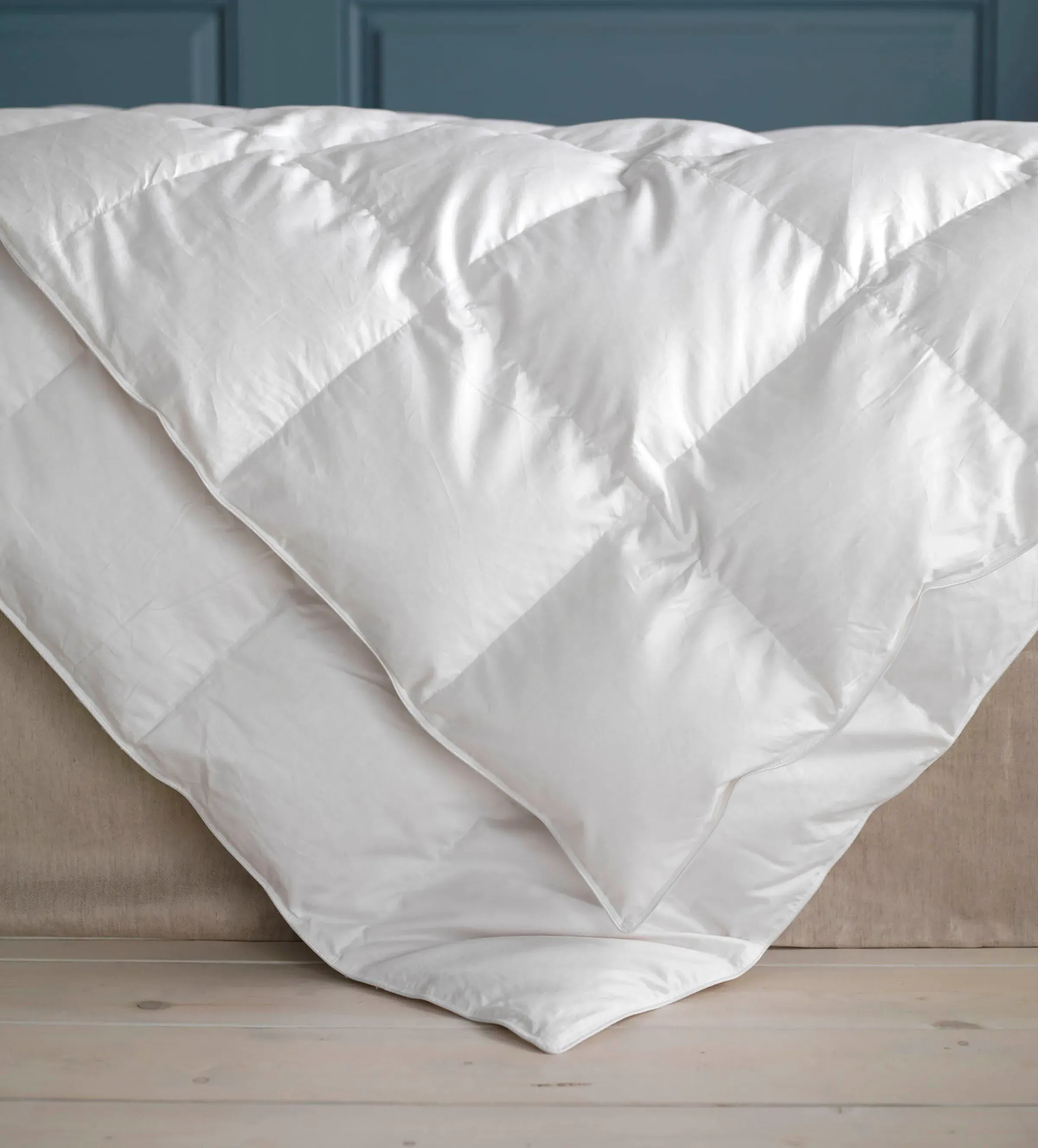 European Goose Feather & Down Duvet - Cotton product