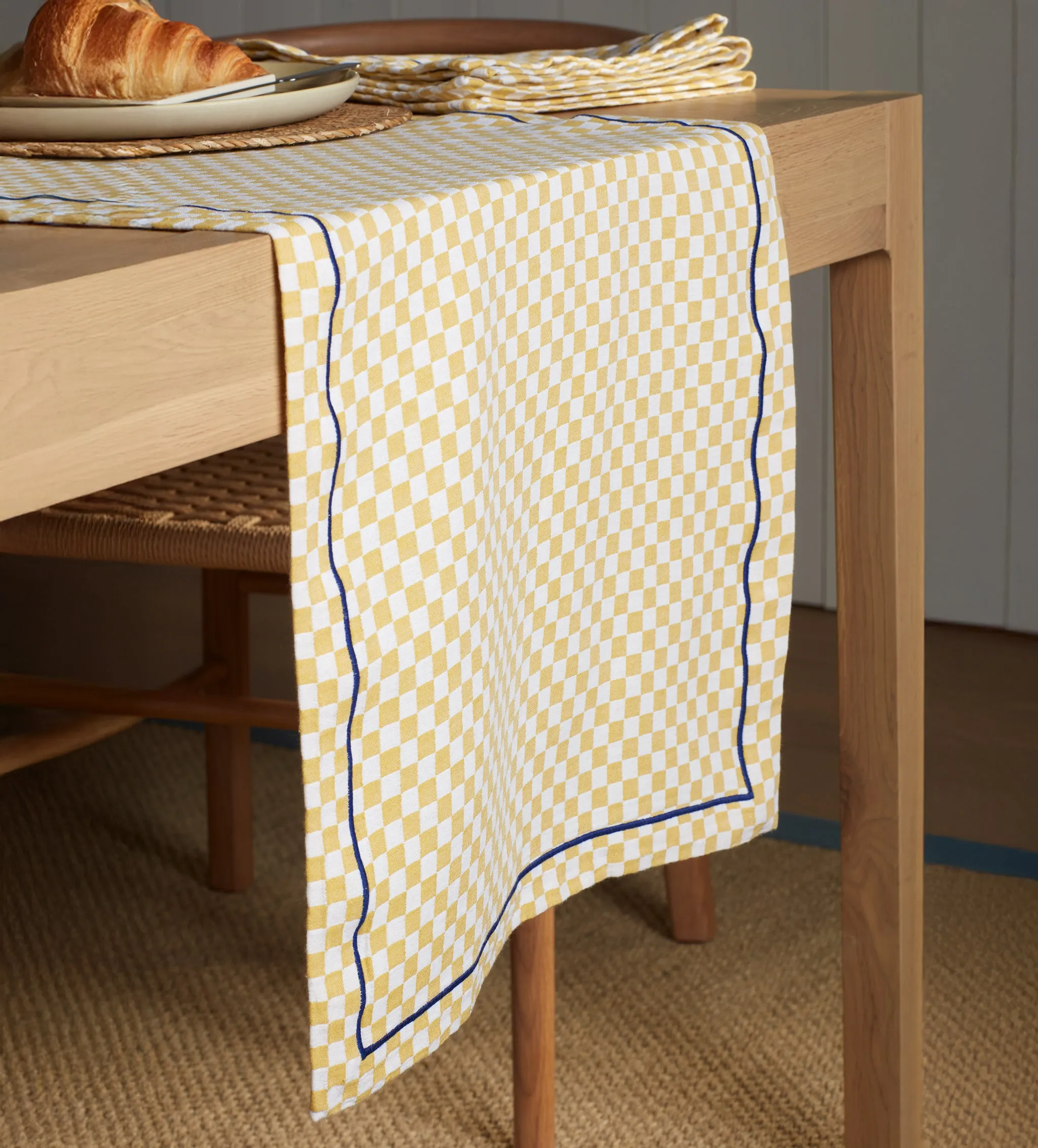 Glassette Cecilia Table Runner - Yellow, Cotton product