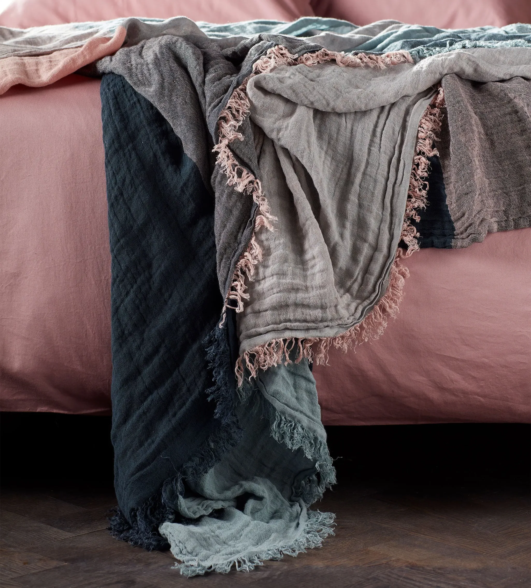 Nancy Cotton Linen Throw - Multi product