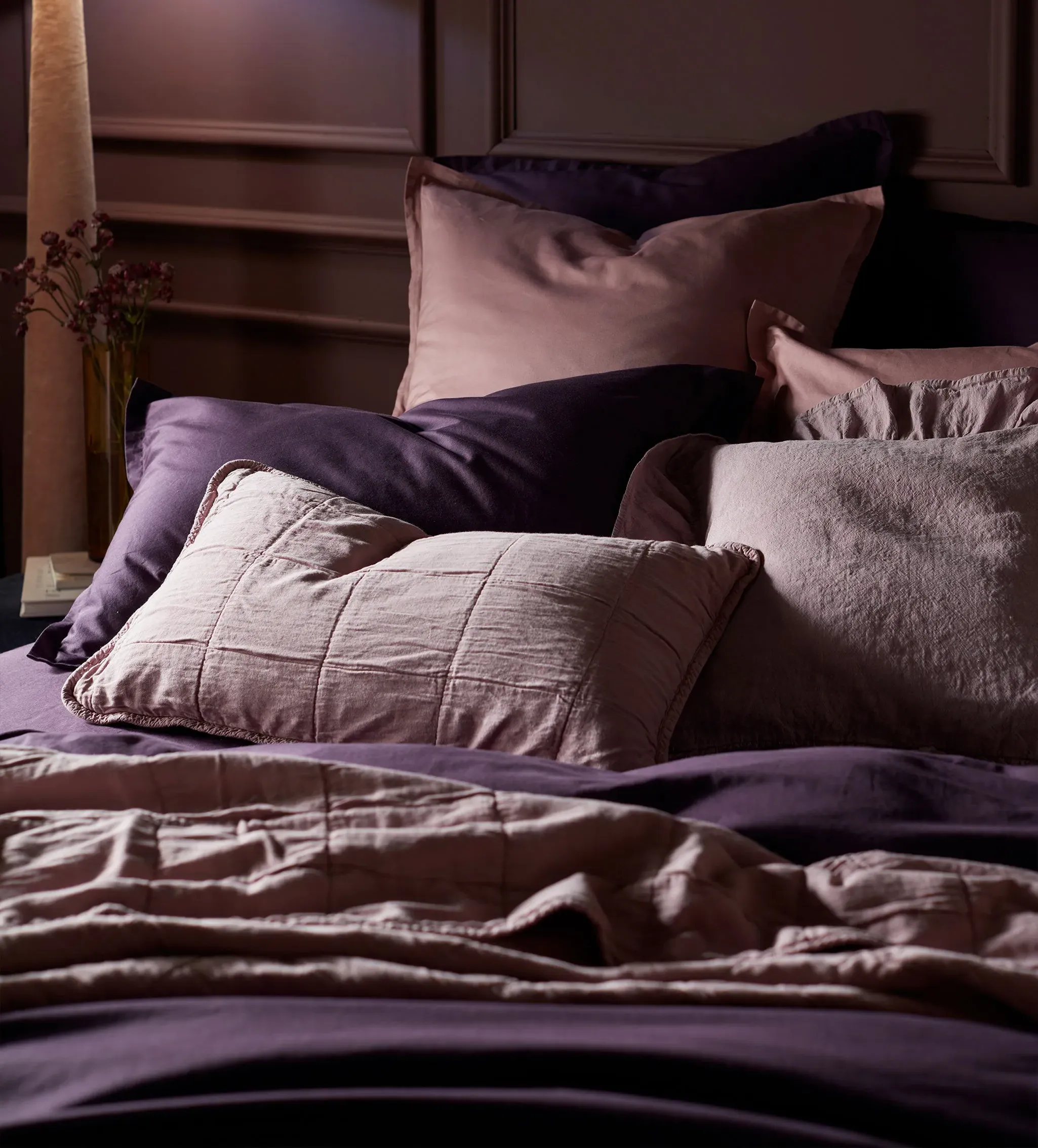Oxford Pillowcase - Aubergine, Cotton product