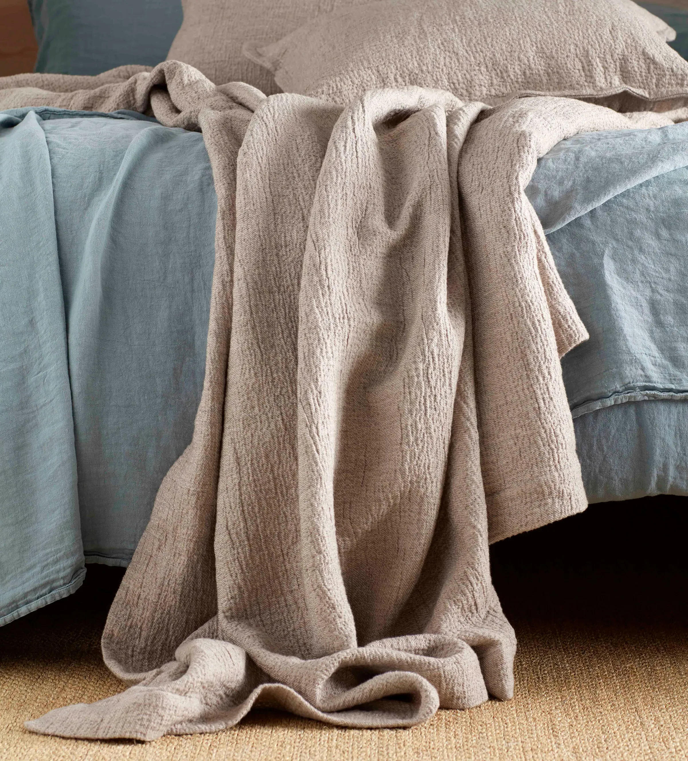 Porto Cotton Linen Throw - Natural product