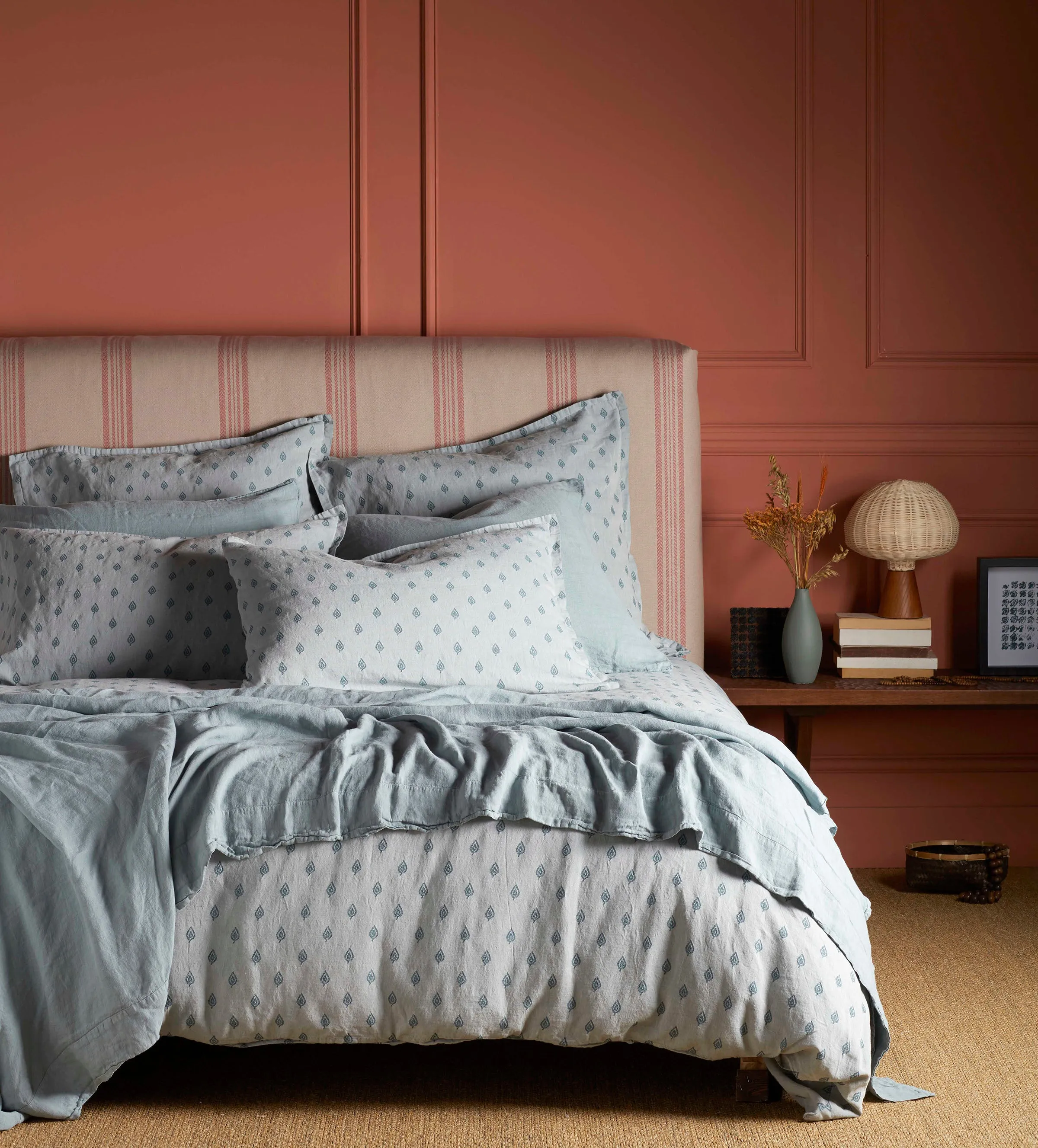 Talia King Size Duvet Cover - Teal, Cotton product
