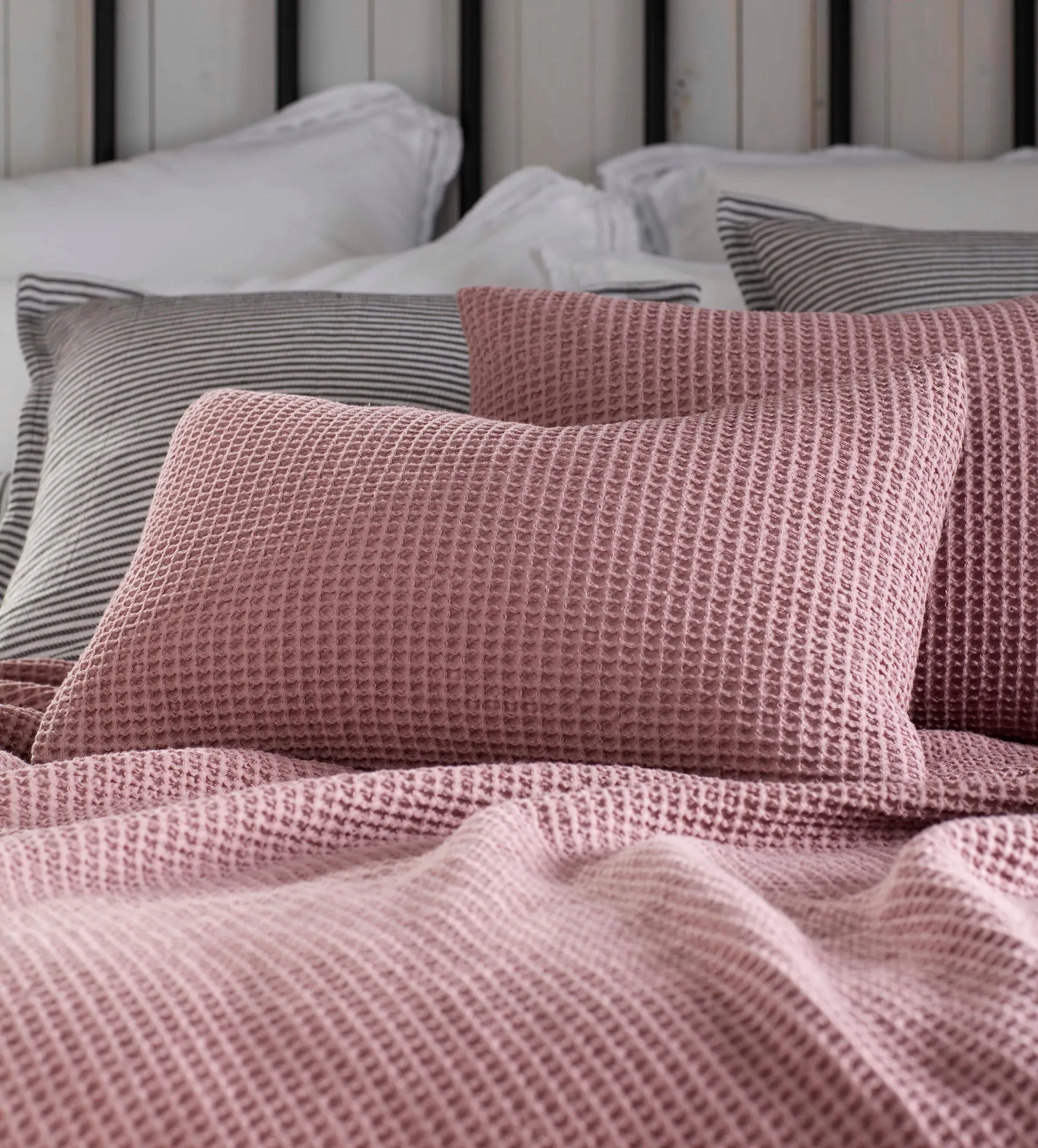 Vintage Rose Big Waffle Cushion Cover - Pink, Cotton product